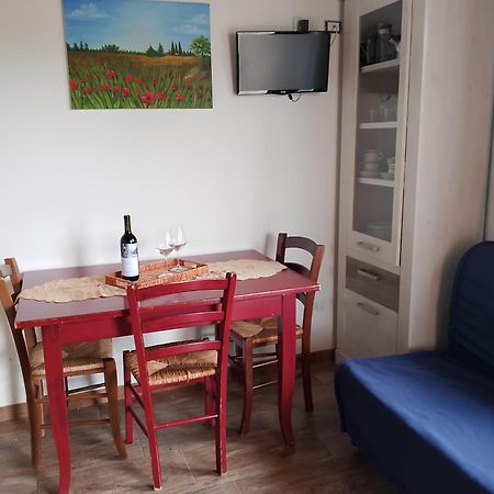 Gli Olivastri Con Piscina,Solarium, Vista Mare ,Sole -Mare E Tanta Natura ,Climatizzatore,Wifi 阿列恩图 外观 照片